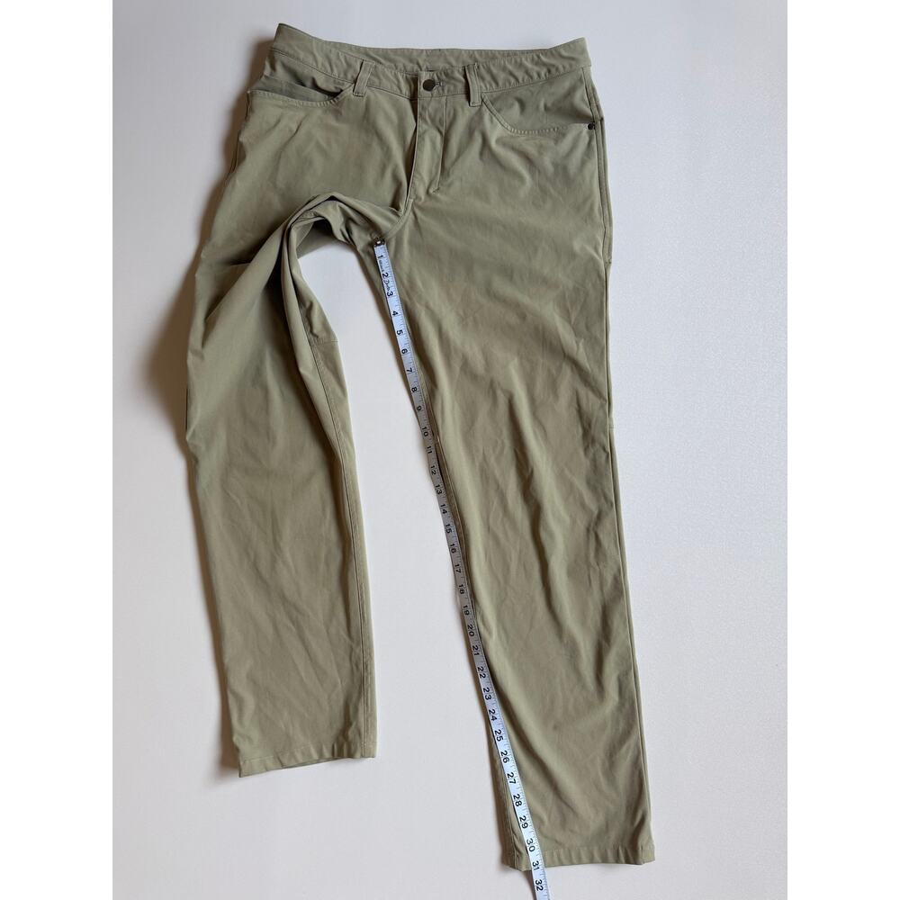 Lululemon Men's ABC Pant Classic *32" Tofino Sand Classic Fit Pants  Size 32 - Picture 12 of 15